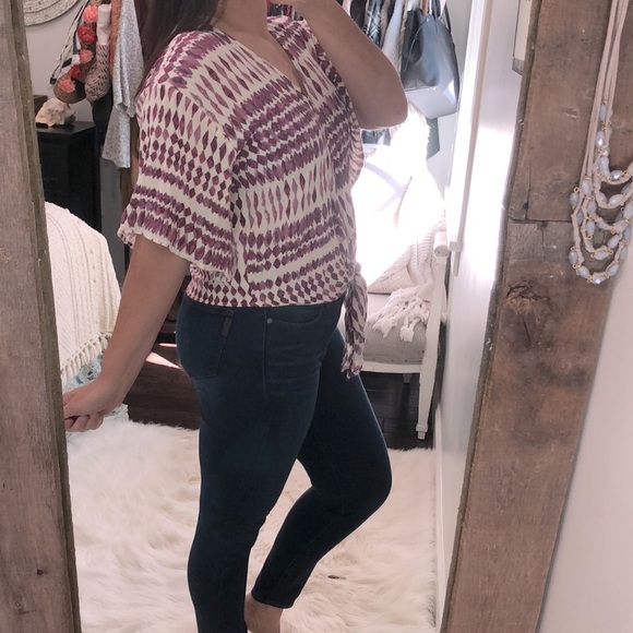 Love Stitch small purple top - Picture 3 of 5